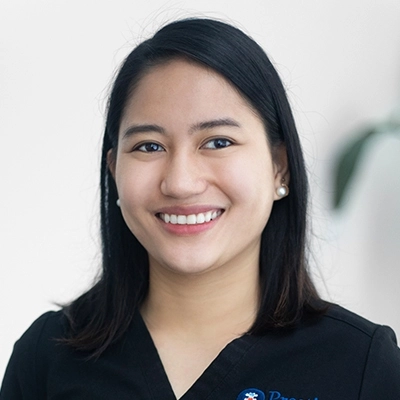Portrait of Dr. El Nina Valencia, DPT, physical therapist at Prestige Health & Wellness Chelsea in New York City.