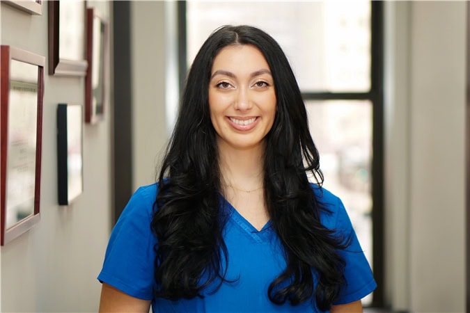 Dr Amber ltamura - Fidi Chiropractor